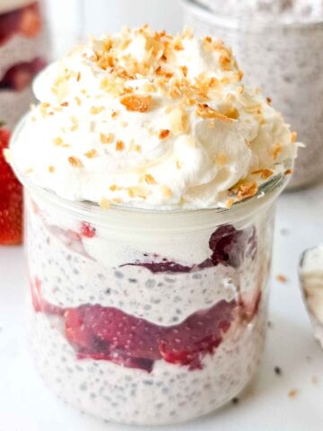 jar with layers of chia pudding and strawberries